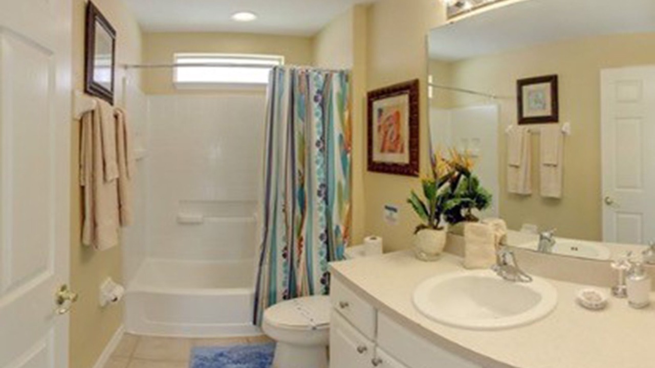Photo of Bathroom in Loughman