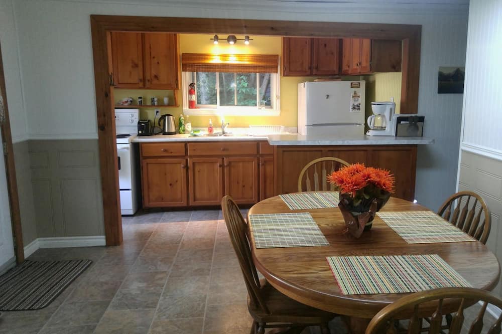 Photo of Livingroom in Port Albert