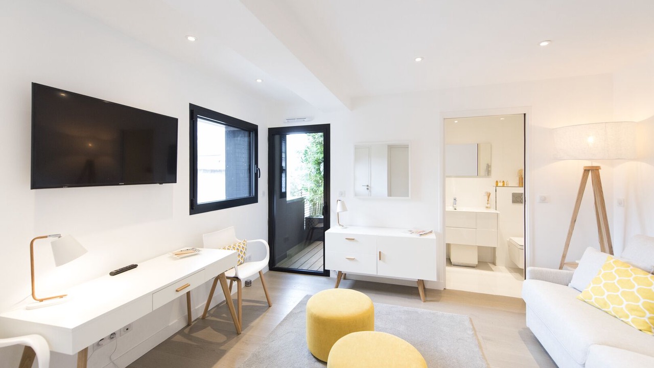 Photo of Livingroom in Issy-les-Moulineaux