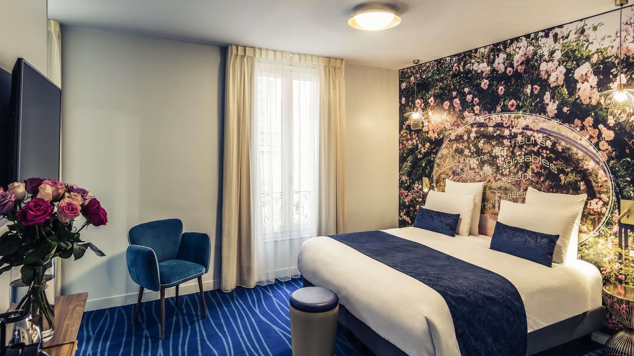 Photo of Bedroom in Suresnes
