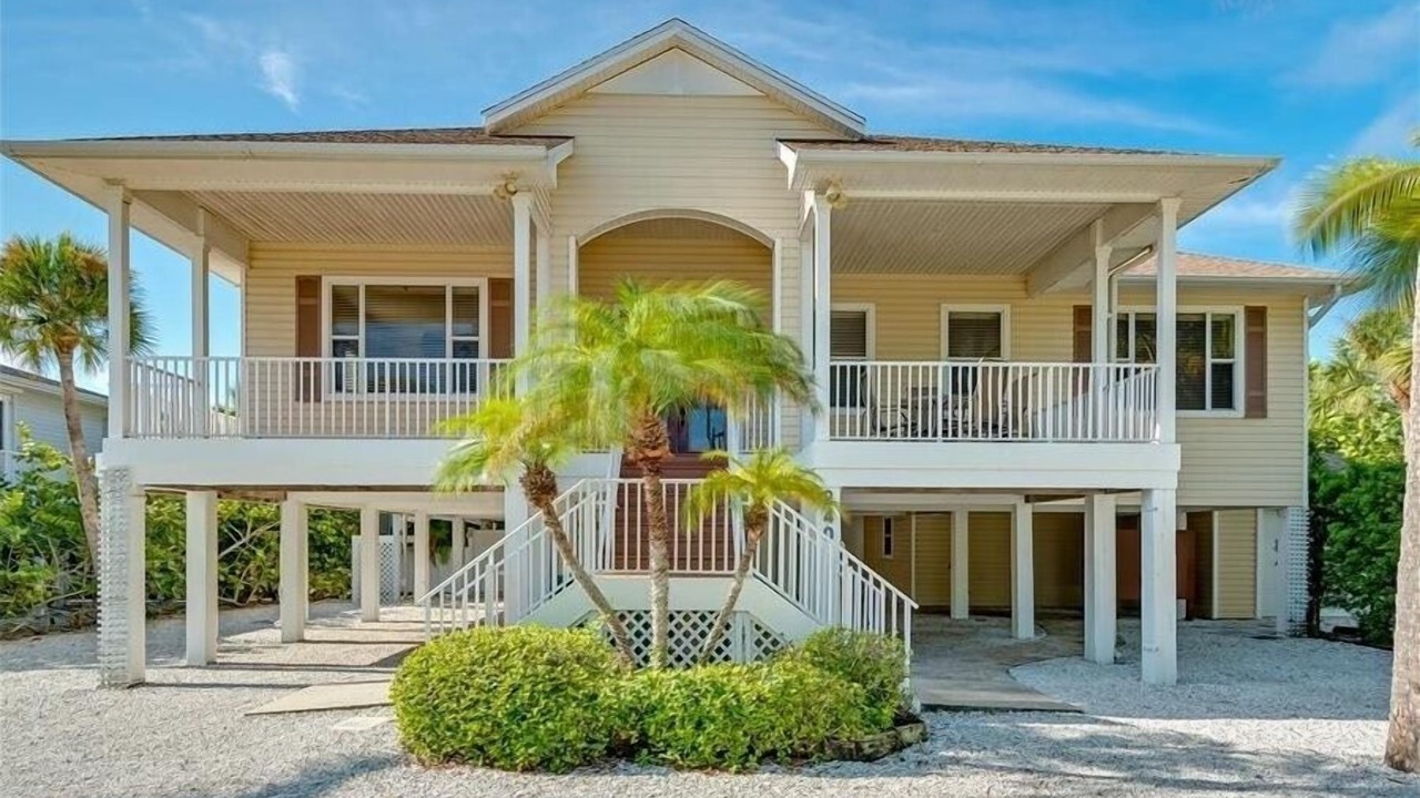 Photo of Outdoor in Golden Beach