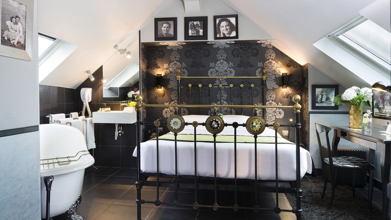 Photo of Bedroom in Sorbonne