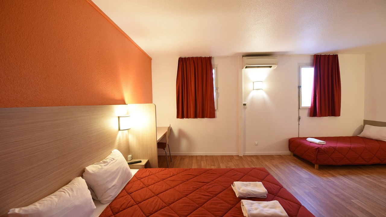Photo of Bedroom in Rosny-sous-Bois