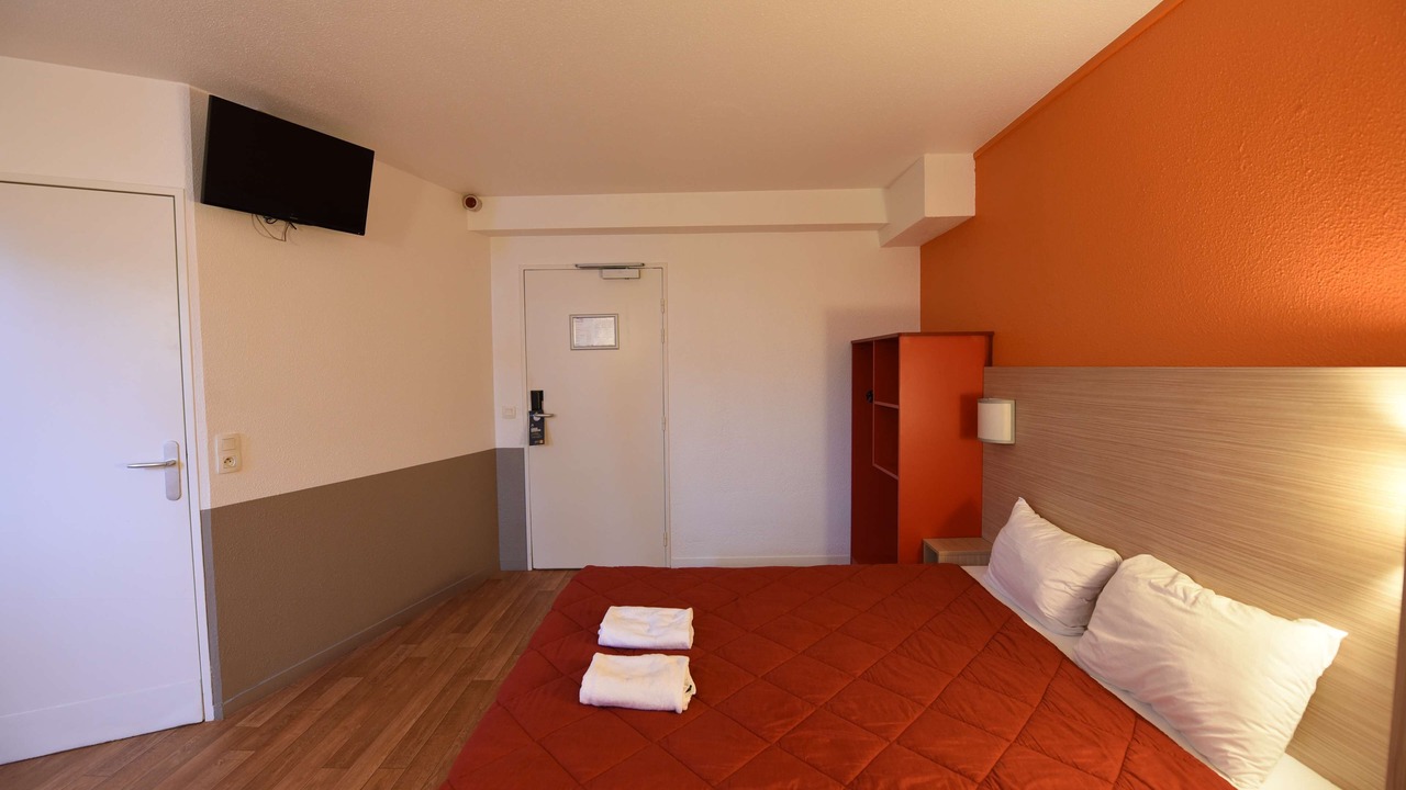 Photo of Bedroom in Rosny-sous-Bois