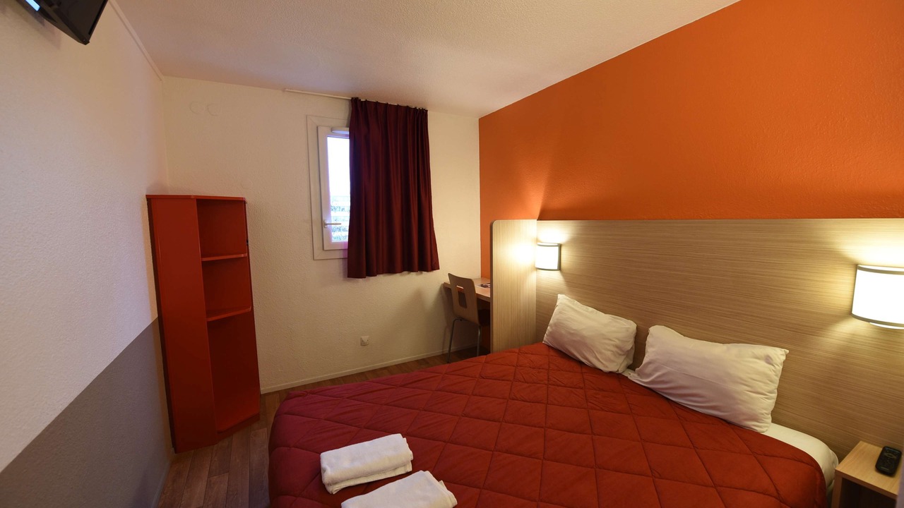 Photo of Bedroom in Rosny-sous-Bois