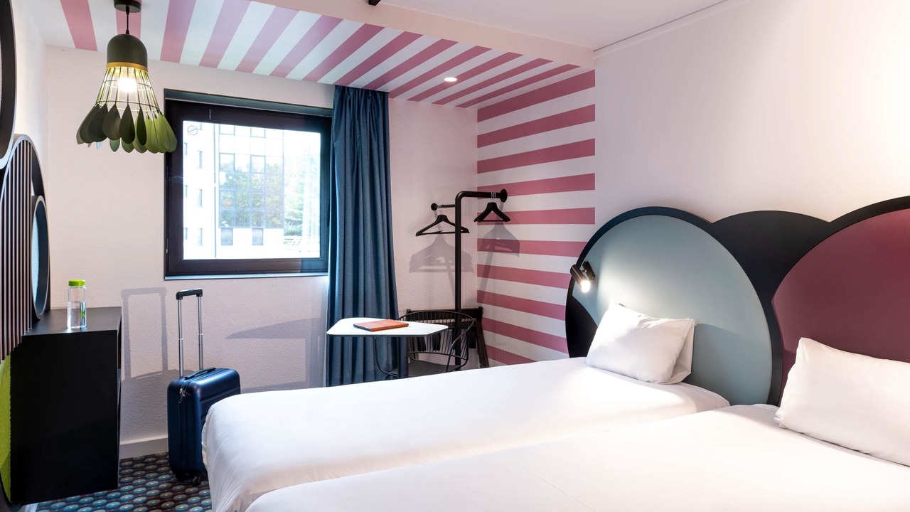 Photo of Bedroom in Saint-Denis
