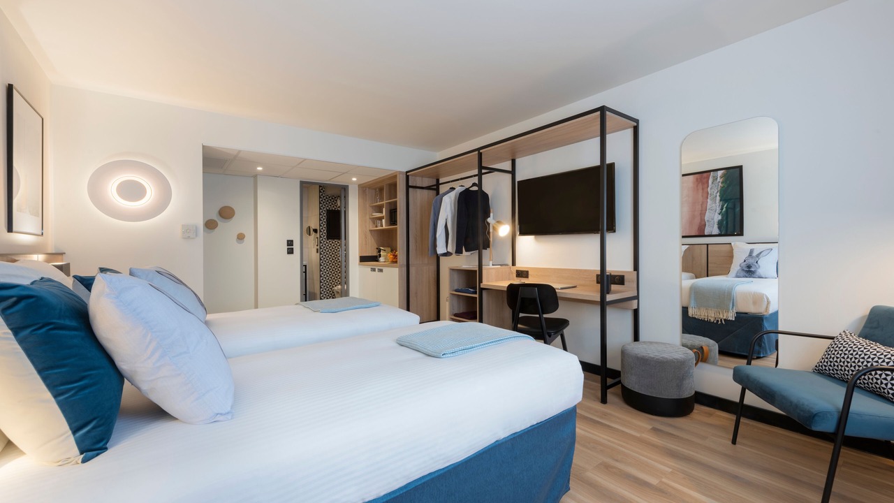 Photo of Bedroom in Joinville-le-Pont