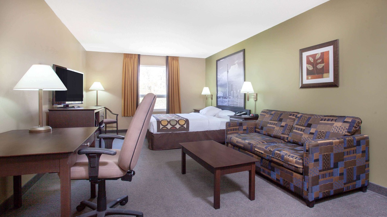Photo of Bedroom in Midland