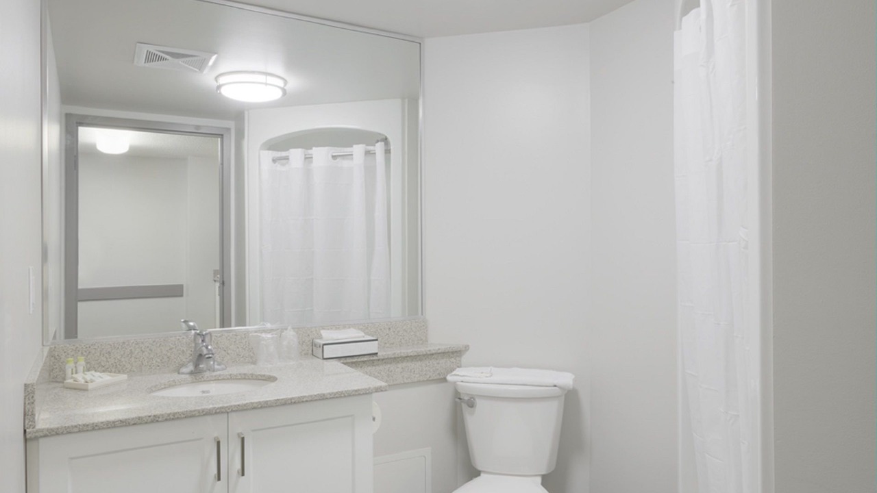 Photo of Bathroom in Hillcrest Village