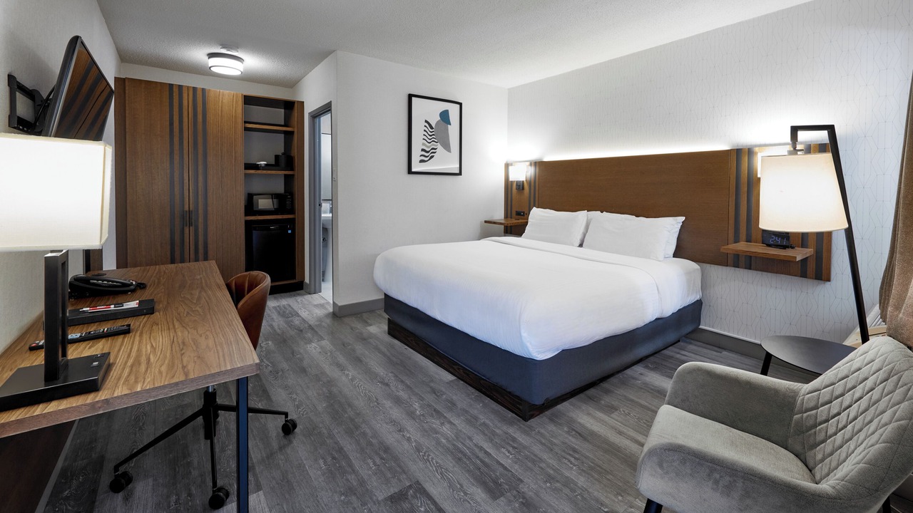 Photo of Bedroom in Etobicoke