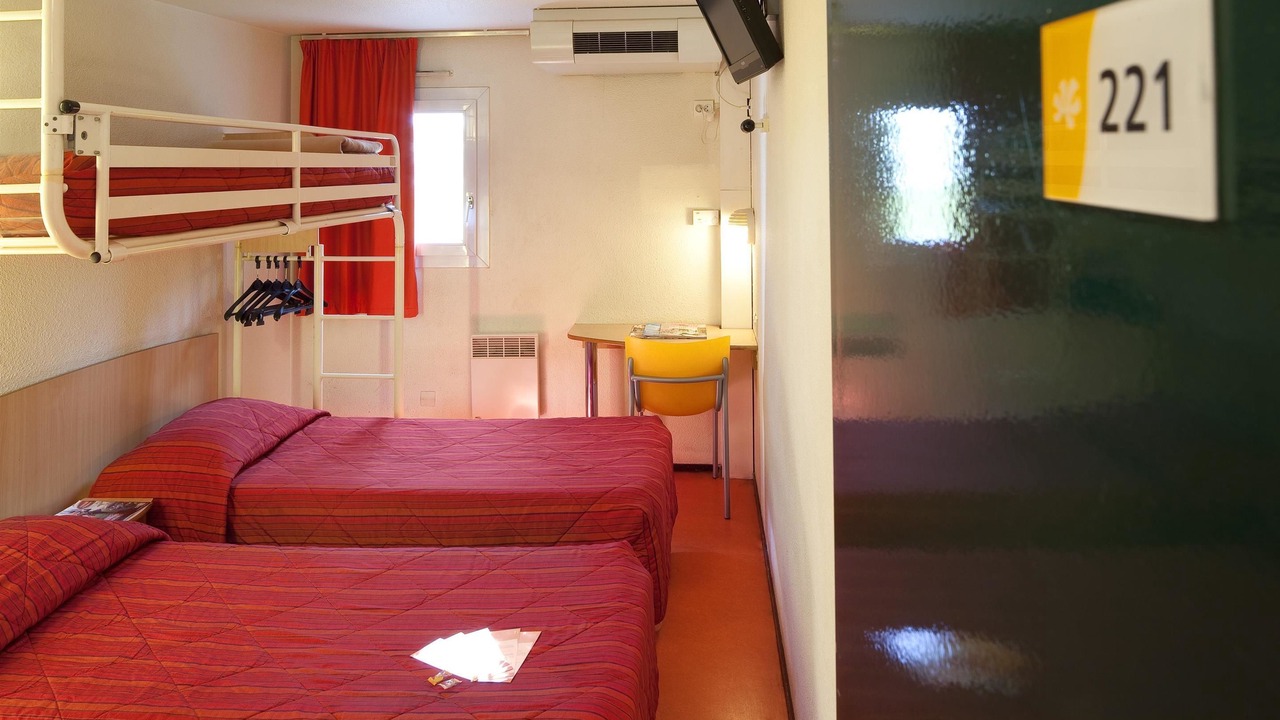 Photo of Bedroom in Le Blanc-Mesnil