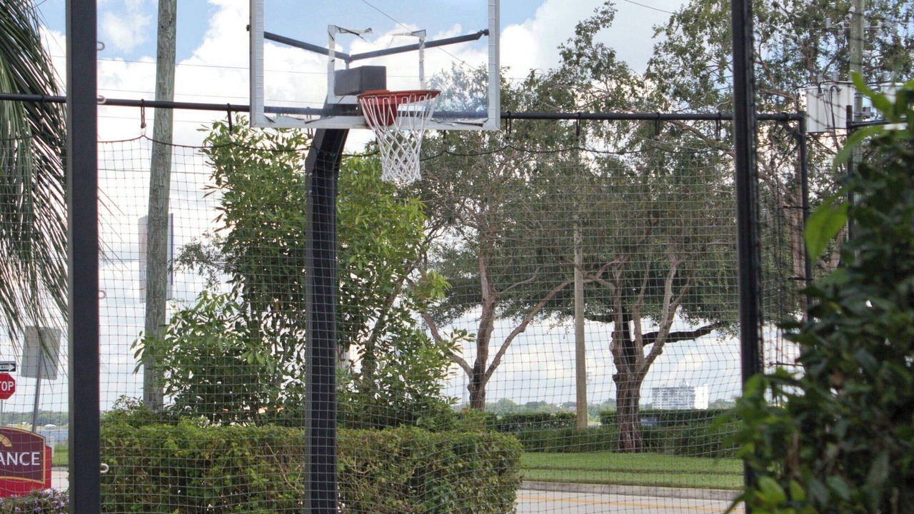 Photo of Others in Sebring