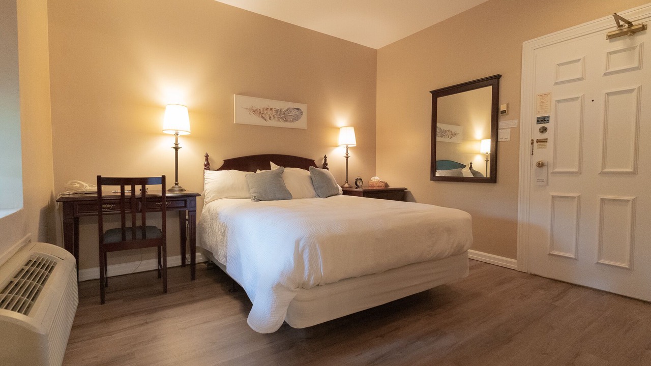 Photo of Bedroom in St. Mary's
