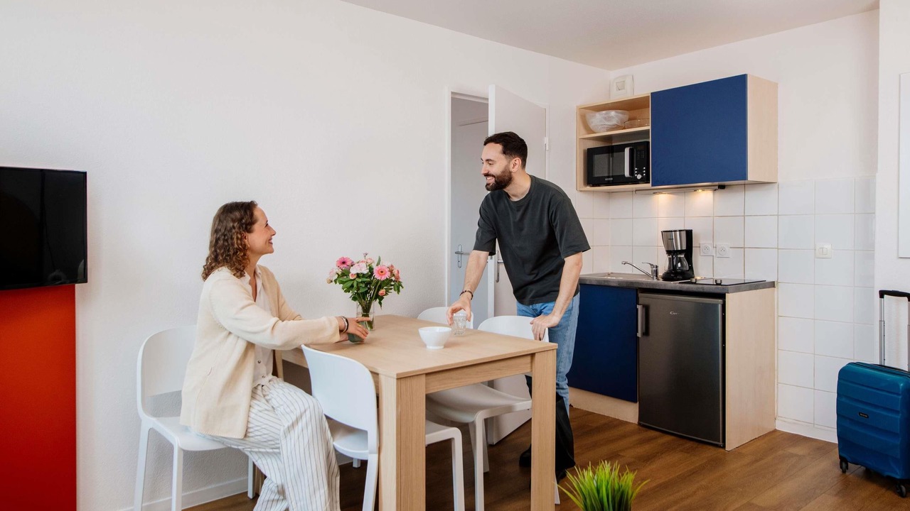 Photo of Bedroom in Saint-Denis