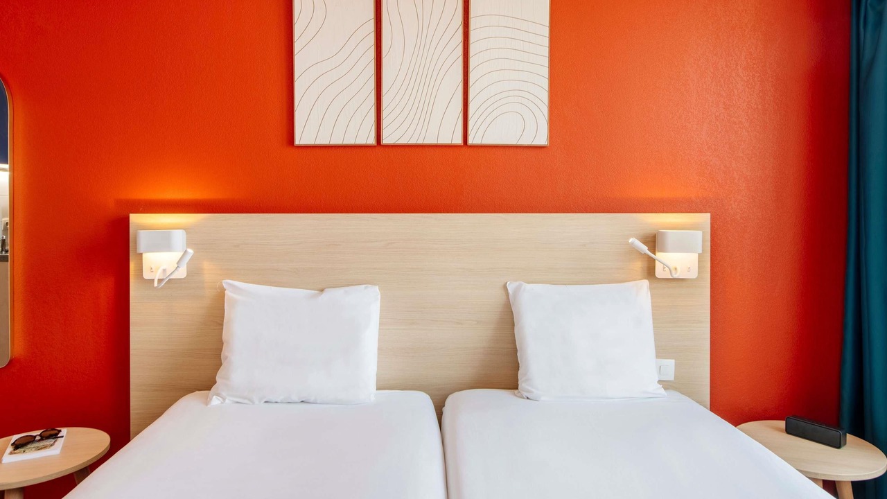 Photo of Bedroom in Saint-Denis