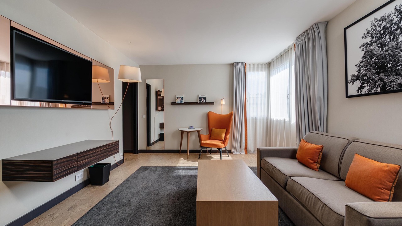 Photo of Bedroom in Republique–Point-du-Jour