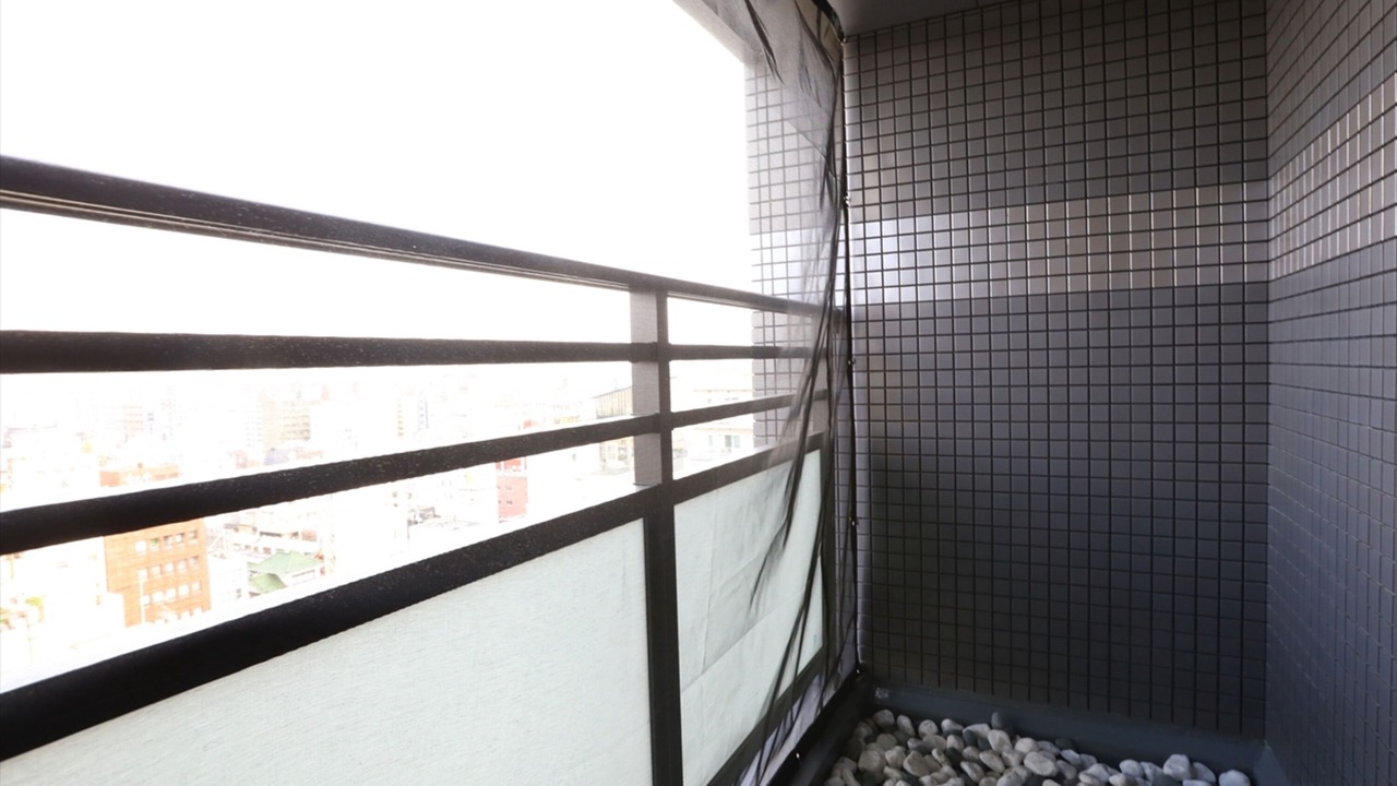 Photo of Patio Balcony in Kaminarimon