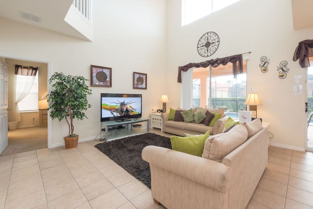 Photo of Livingroom in Solana