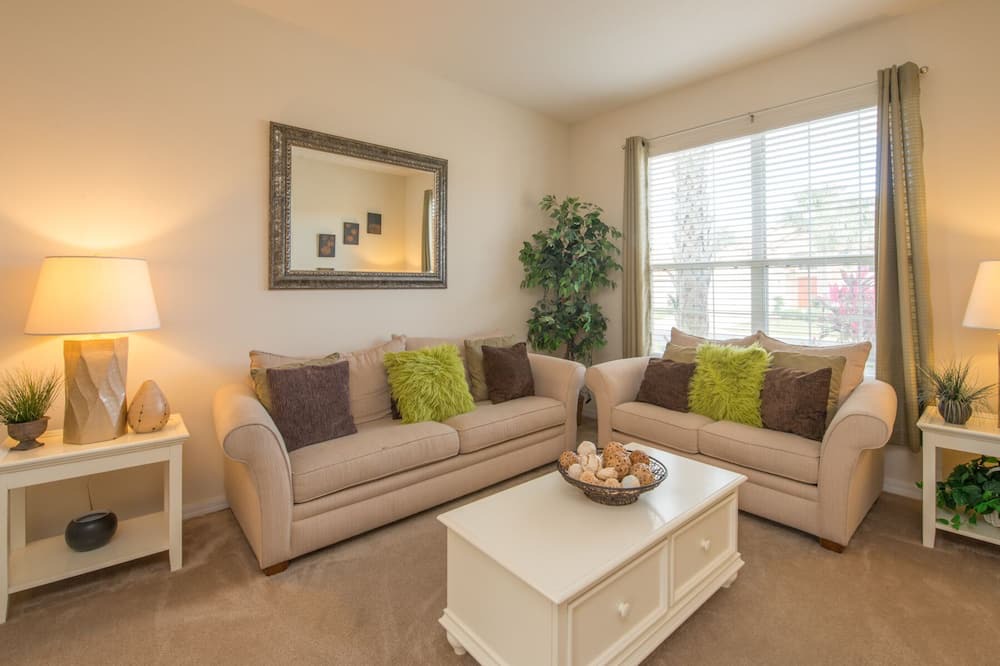 Photo of Livingroom in Solana