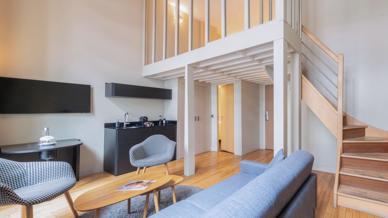 Photo of Bedroom in Champs-Elysees