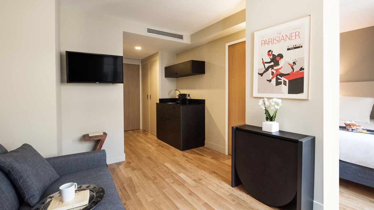 Photo of Bedroom in Champs-Elysees