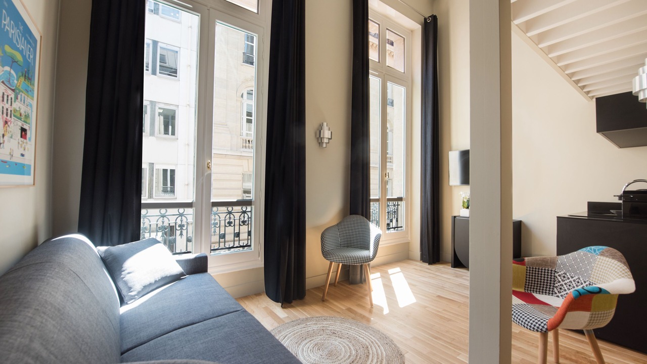 Photo of Bedroom in Champs-Elysees