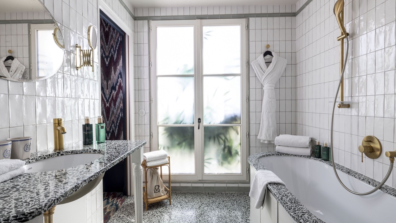 Photo of Bathroom in Val-de-Grace