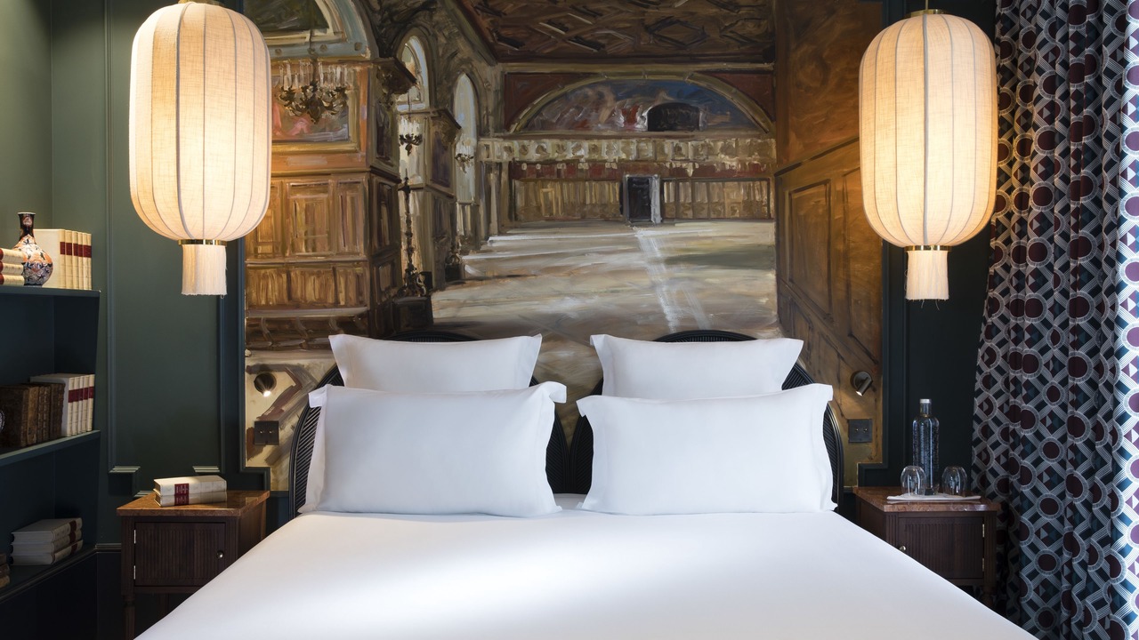 Photo of Bedroom in Val-de-Grace