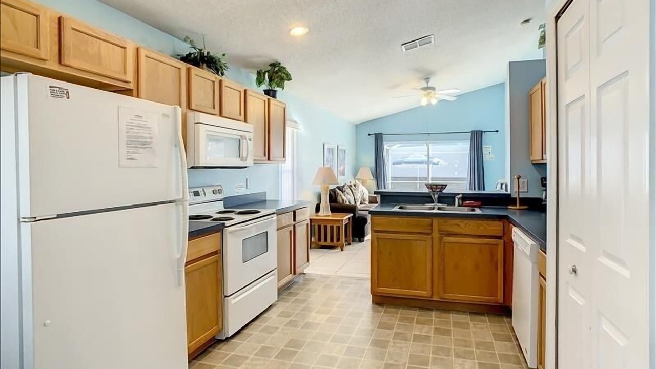 Photo of Kitchen in Florida Pines