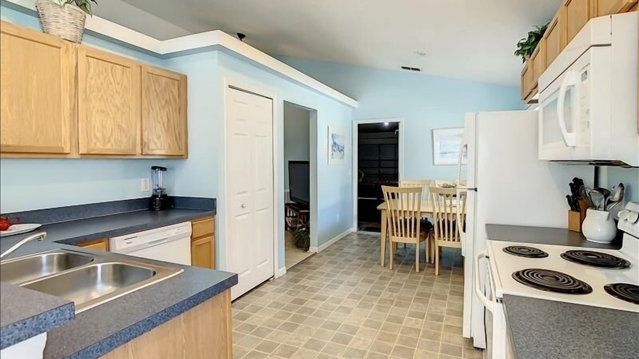 Photo of Kitchen in Florida Pines