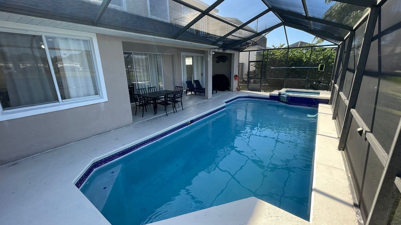 Photo of Outdoor in Sunset Lakes