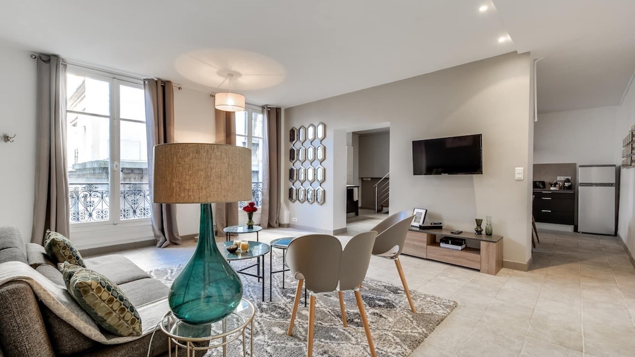 Photo of Livingroom in Faubourg-du-Roule
