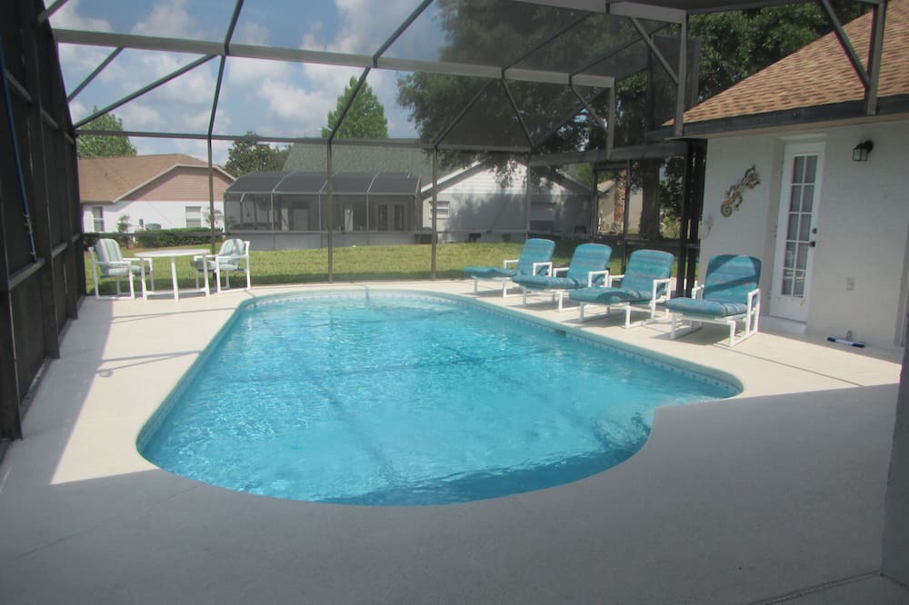 Photo of Outdoor in Greater Groves