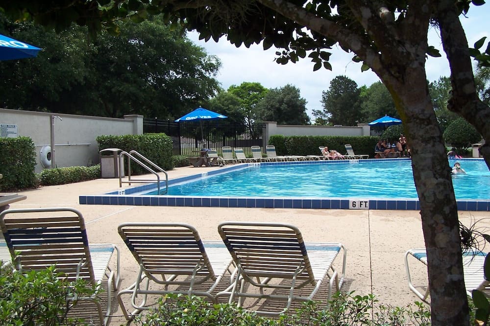 Photo of Outdoor in Greater Groves