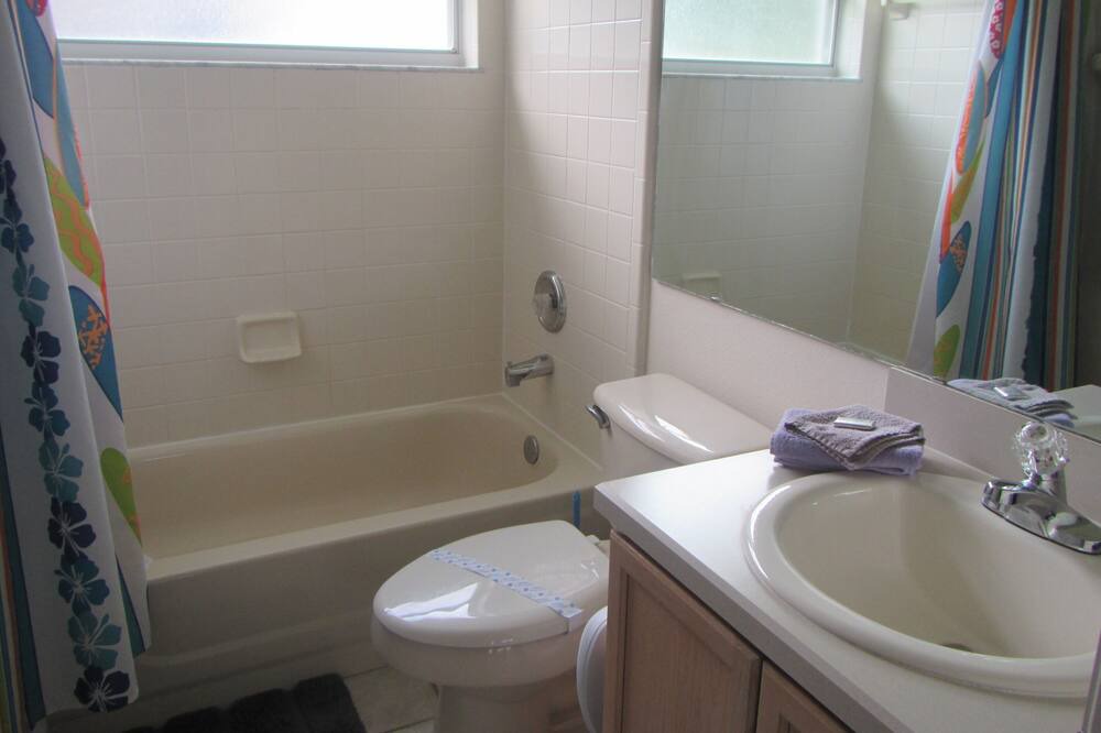 Photo of Bathroom in Greater Groves