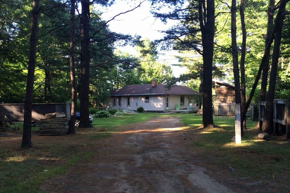 Photo of Others in Seguin