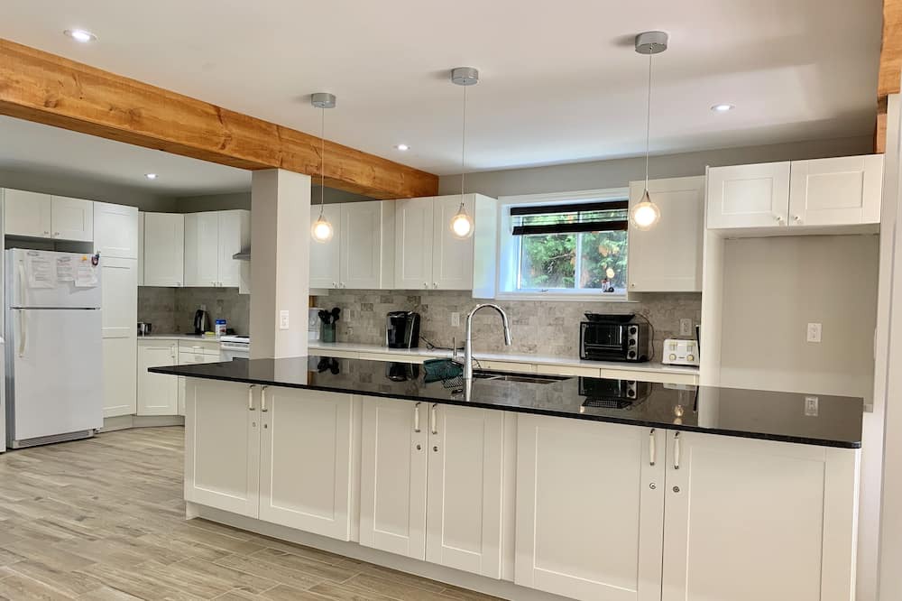 Photo of Kitchen in Victoria Road