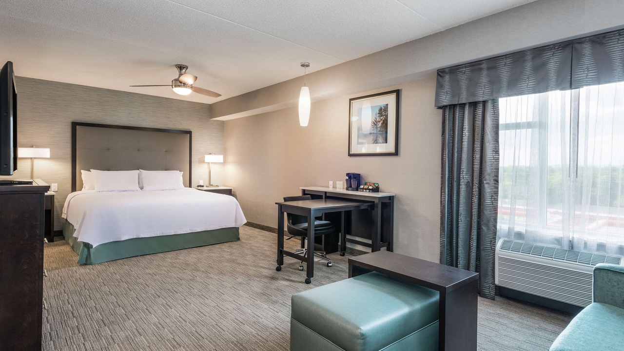 Photo of Livingroom in Ottawa Division
