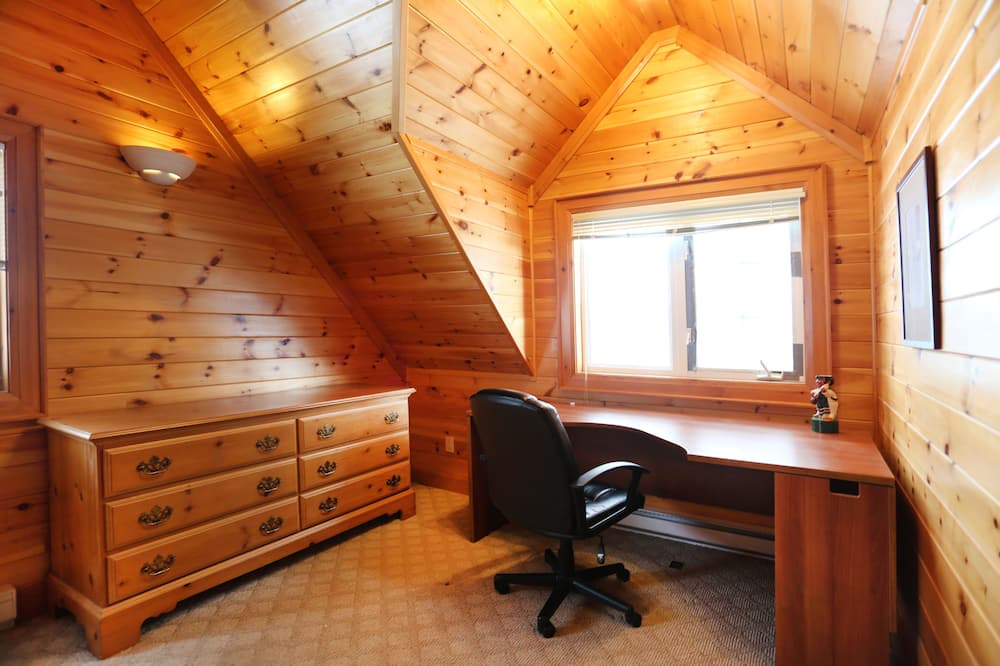 Photo of Others in Gravenhurst