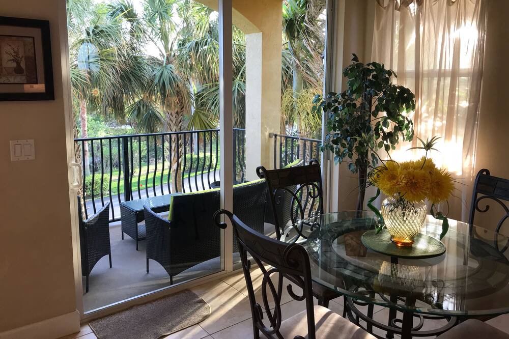 Photo of Kitchen in Hutchinson Island South