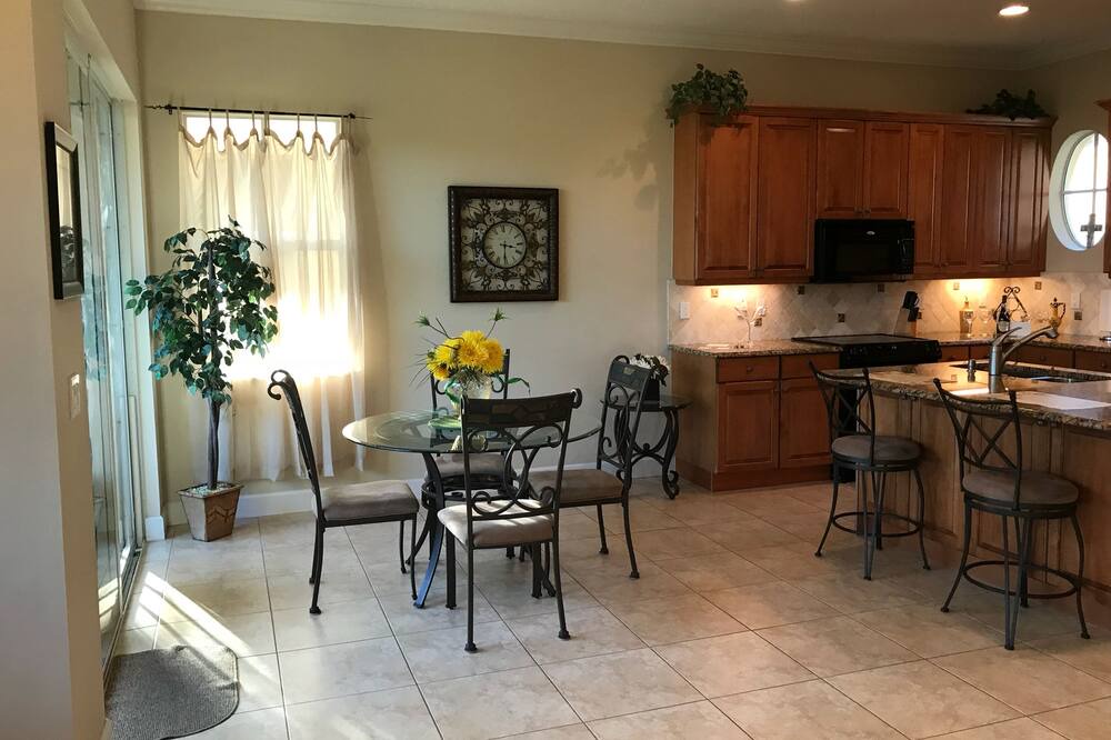 Photo of Kitchen in Hutchinson Island South