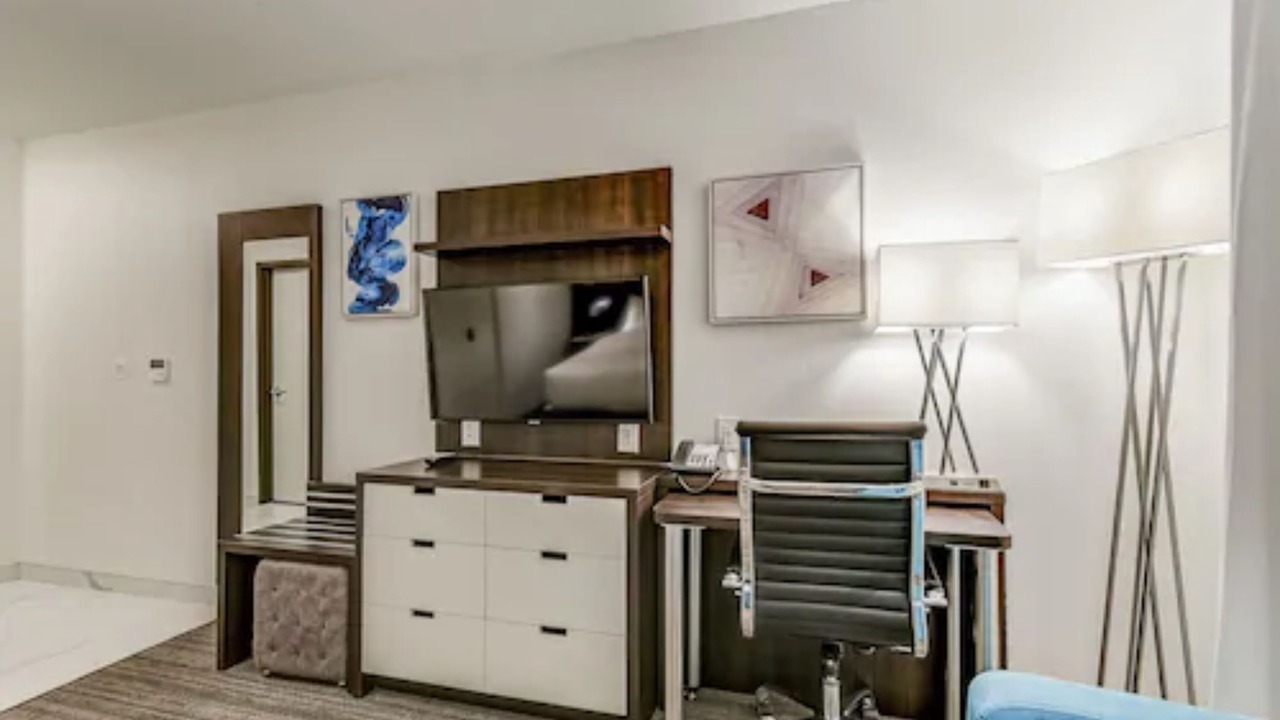 Photo of Bedroom in Mount Pleasant
