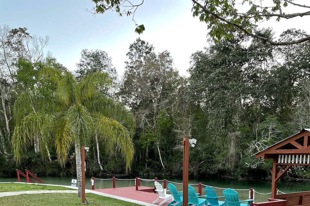 Photo of Outdoor in Weeki Wachee Gardens