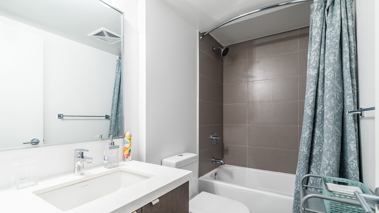 Photo of Bathroom in Bloor-Yorkville