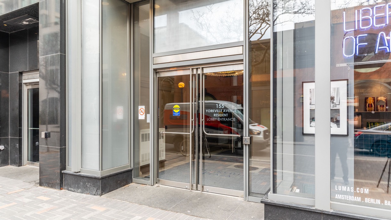 Photo of Outdoor in Bloor-Yorkville