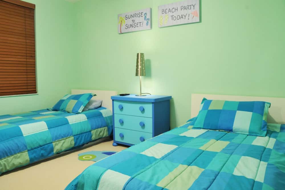 Photo of Bedroom in Crestwynd Bay
