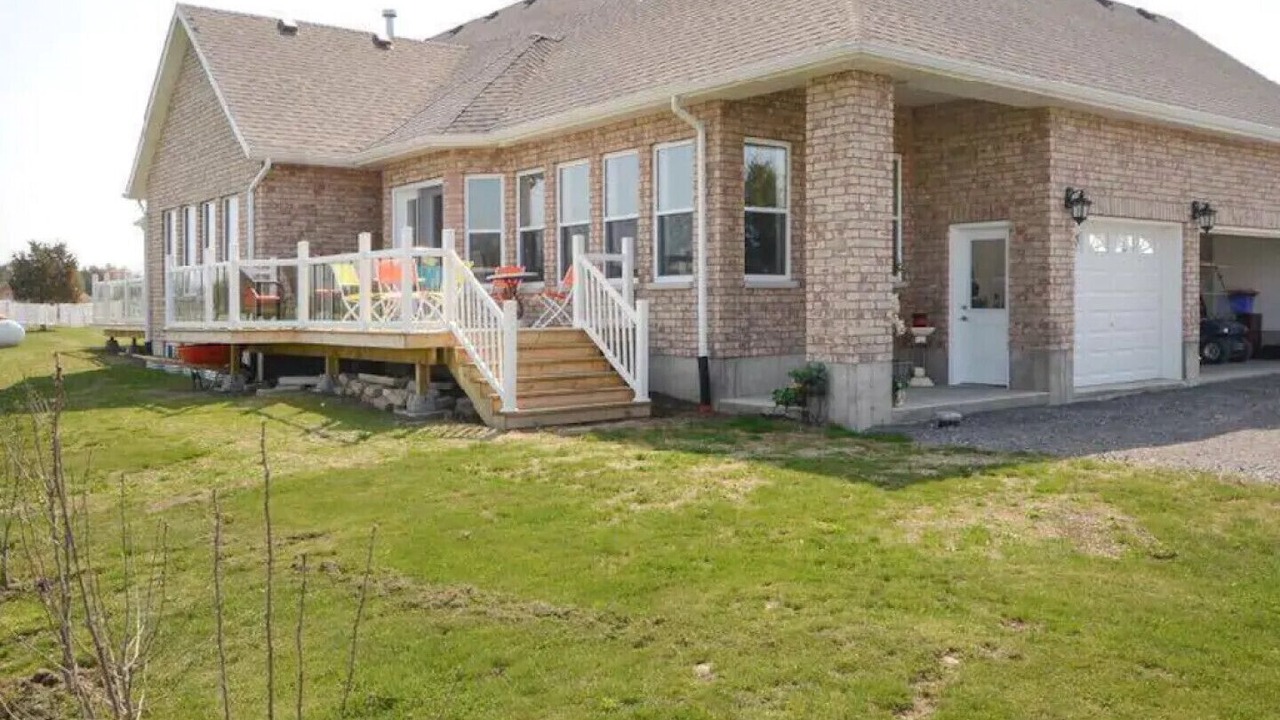 Photo of Outdoor in Carrying Place