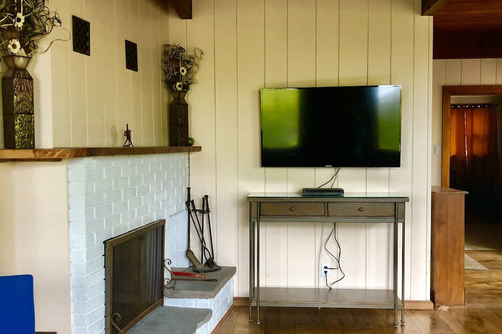Photo of Livingroom in Georgina