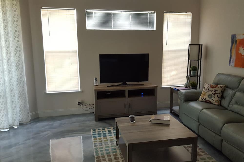 Photo of Livingroom in West Kissimmee