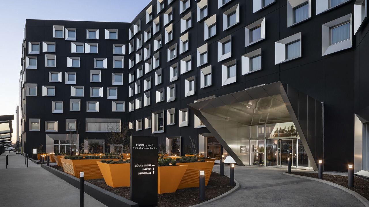 Photo of Buildings in Roissy-en-France